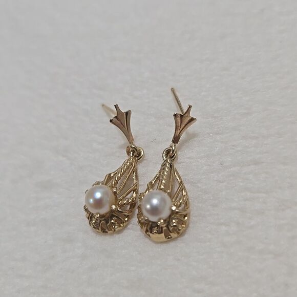 14k Solid Gold With Pearl Drop Earrings - Picture 1 of 6